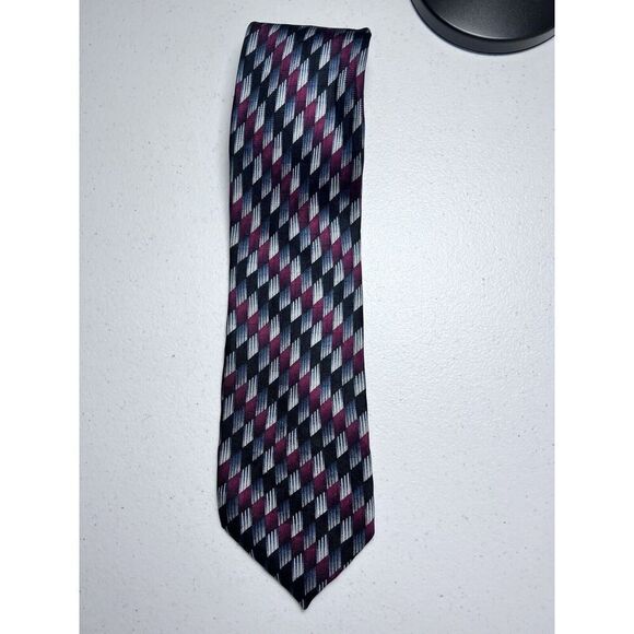 Louis Roth Geometric Tie 100 %‎ Silk Blue Red 4” Wide - Picture 2 of 5